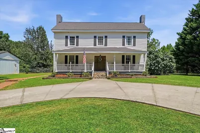124 E McGee Street, Honea Path, SC 29654 - Photo 1