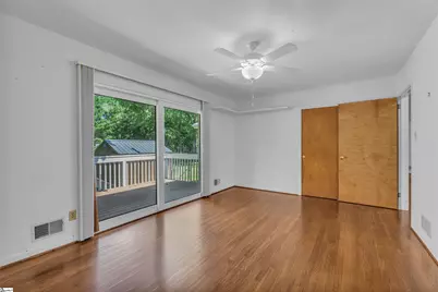 402 Springwood Drive, Spartanburg, SC 29302 - Photo 15