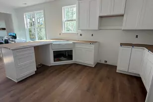 518 Stewart Hill Ct, Taylors, SC 29687 - Photo 3