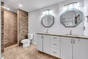 1201 Lakeview Cir, Greer, SC 29651 - Photo 25