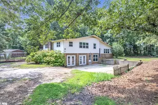 1201 Lakeview Cir, Greer, SC 29651 - Photo 3