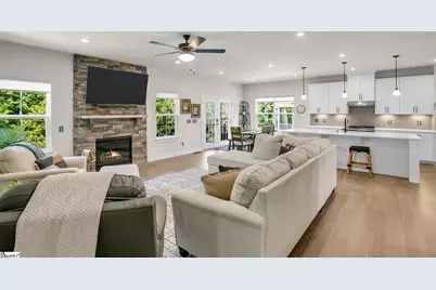 421 Oswego Court, Greenville, SC 29607 - Photo 9