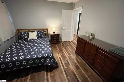 702 E Lee Road, Taylors, SC 29687 - Photo 13
