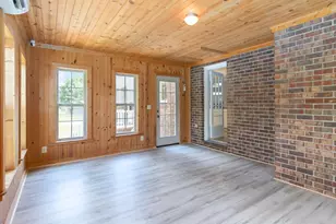 371 Davis Rd, Pelzer, SC 29669 - Photo 17