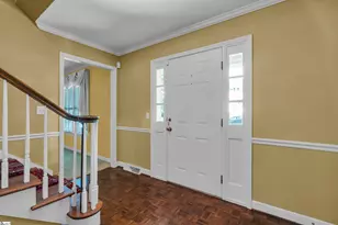 221 Briar Creek Dr, Greer, SC 29650 - Photo 5