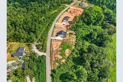 748 Cattle Drive, Laurens, SC 29630 - Photo 35