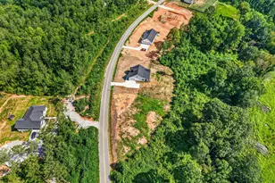 748 Cattle Dr, Laurens, SC 29630 - Photo 35