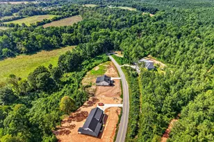 748 Cattle Dr, Laurens, SC 29630 - Photo 37