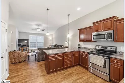 311 Catterick Way, Fountain Inn, SC 29644 - Photo 3