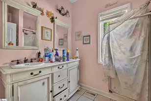 546 Hopewell Rd, Blacksburg, SC 29702 - Photo 15