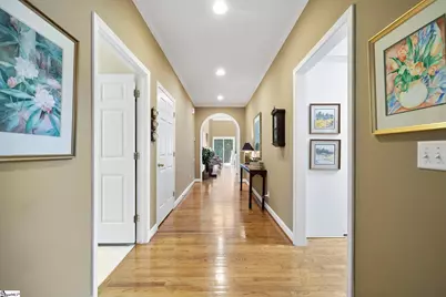 220 Baucom Park Drive, Greer, SC 29650 - Photo 5
