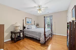 220 Baucom Park Dr, Greer, SC 29650 - Photo 31