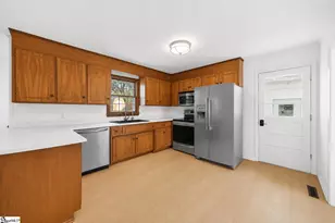 14 Queensbury Dr, Greenville, SC 29617 - Photo 9