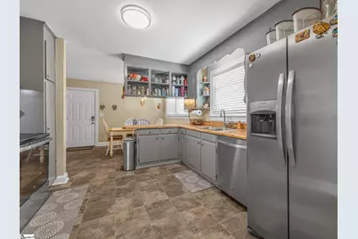 518 Crane Avenue, Greenville, SC 29617 - Photo 11