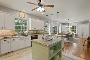 205 Manly Ct, Greer, SC 29651 - Photo 17