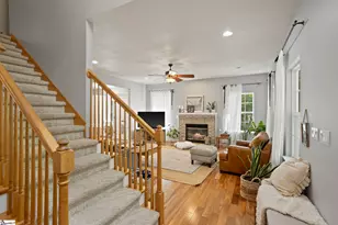 205 Manly Ct, Greer, SC 29651 - Photo 7