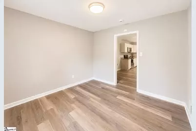 141 Russell Street, Spartanburg, SC 29307 - Photo 5