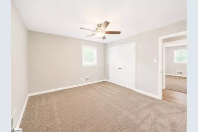 141 Russell Street, Spartanburg, SC 29307 - Photo 11