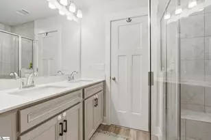 64 Mardale Ln, Greenville, SC 29609 - Photo 21
