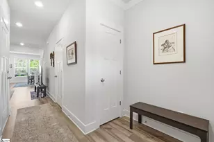 64 Mardale Ln, Greenville, SC 29609 - Photo 3