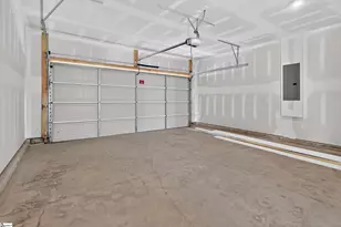 244 Green Pasture Rd, Fountain Inn, SC 29644 - Photo 5