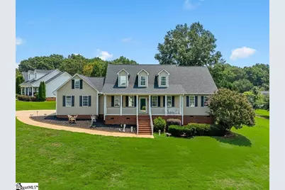404 Shallowford Drive, Boiling Springs, SC 29316 - Photo 1