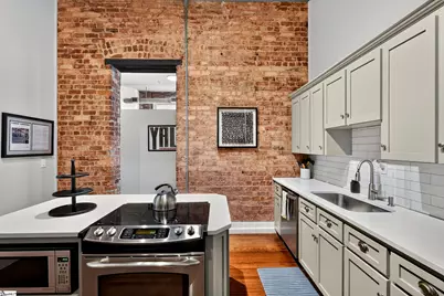 102 N Main Street #Unit G, Greenville, SC 29601 - Photo 11