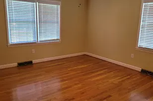 105 Blakely Ave, Laurens, SC 29360 - Photo 9