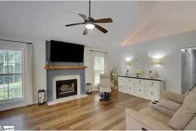 9 Fieldcrest Court, Simpsonville, SC 29681 - Photo 7