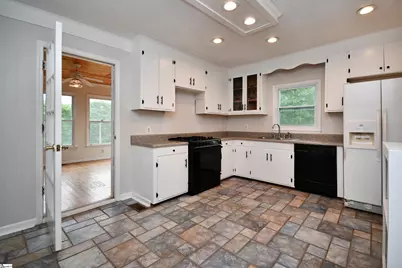 304 N 1st Street, Easley, SC 29640 - Photo 9