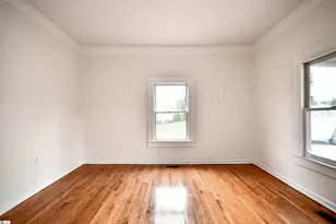 304 N 1st St, Easley, SC 29640 - Photo 5