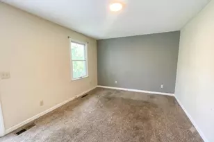 503 Garrett St, Fountain Inn, SC 29644 - Photo 3