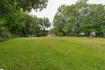 844 Cambridge Avenue, Greenwood, SC 29646 - Photo 3