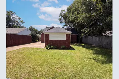 309 E Blue Ridge Drive, Greenville, SC 29609 - Photo 15