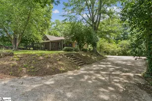321 S Pine St, Walhalla, SC 29691 - Photo 3