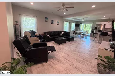 932 Eagle Harbor Drive, Hodges, SC 29653 - Photo 11