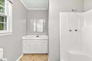 107 Windsor St, Simpsonville, SC 29681 - Photo 11