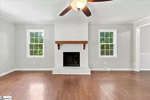 107 Windsor St, Simpsonville, SC 29681 - Photo 19