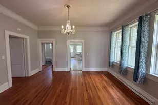 210 W Maple St, Clinton, SC 29325 - Photo 7