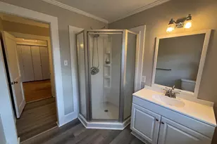 210 W Maple St, Clinton, SC 29325 - Photo 25
