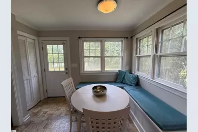 210 W Maple Street, Clinton, SC 29325 - Photo 13