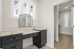 4 Hartsell St, Greenville, SC 29601 - Photo 17
