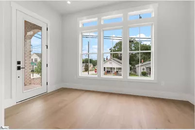 223 S Calhoun Street, Greenville, SC 29601 - Photo 9
