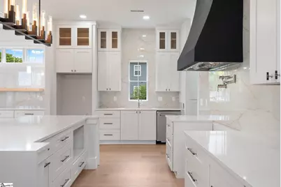 223 S Calhoun Street, Greenville, SC 29601 - Photo 19