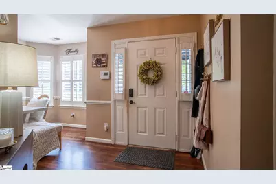 623 Fairview Lake Way, Simpsonville, SC 29680 - Photo 3
