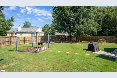 623 Fairview Lake Way, Simpsonville, SC 29680 - Photo 37