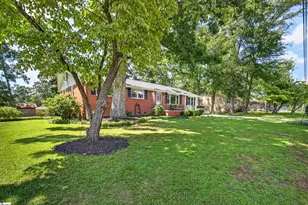 200 Creighton Dr, Taylors, SC 29687 - Photo 3