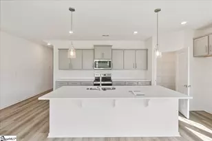 2049 Halton Oaks Dr, Spartanburg, SC 29303 - Photo 5