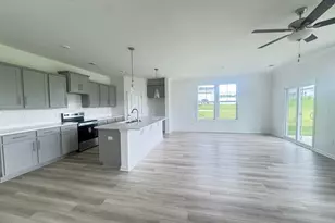 2049 Halton Oaks Dr, Spartanburg, SC 29303 - Photo 5