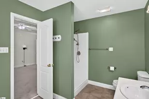 283 Rock Springs Dr, Spartanburg, SC 29301 - Photo 19